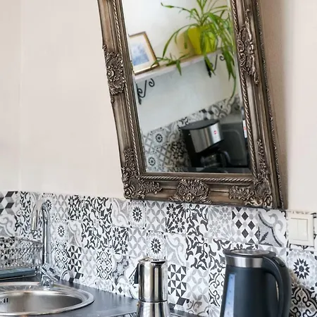 Bonjour Apart Old Town Apartment